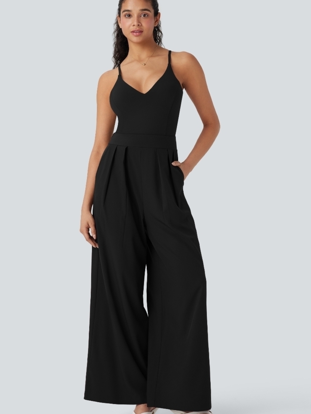 HALARA Black V-Neck Wide-Leg Jumpsuit with Pockets Size Small